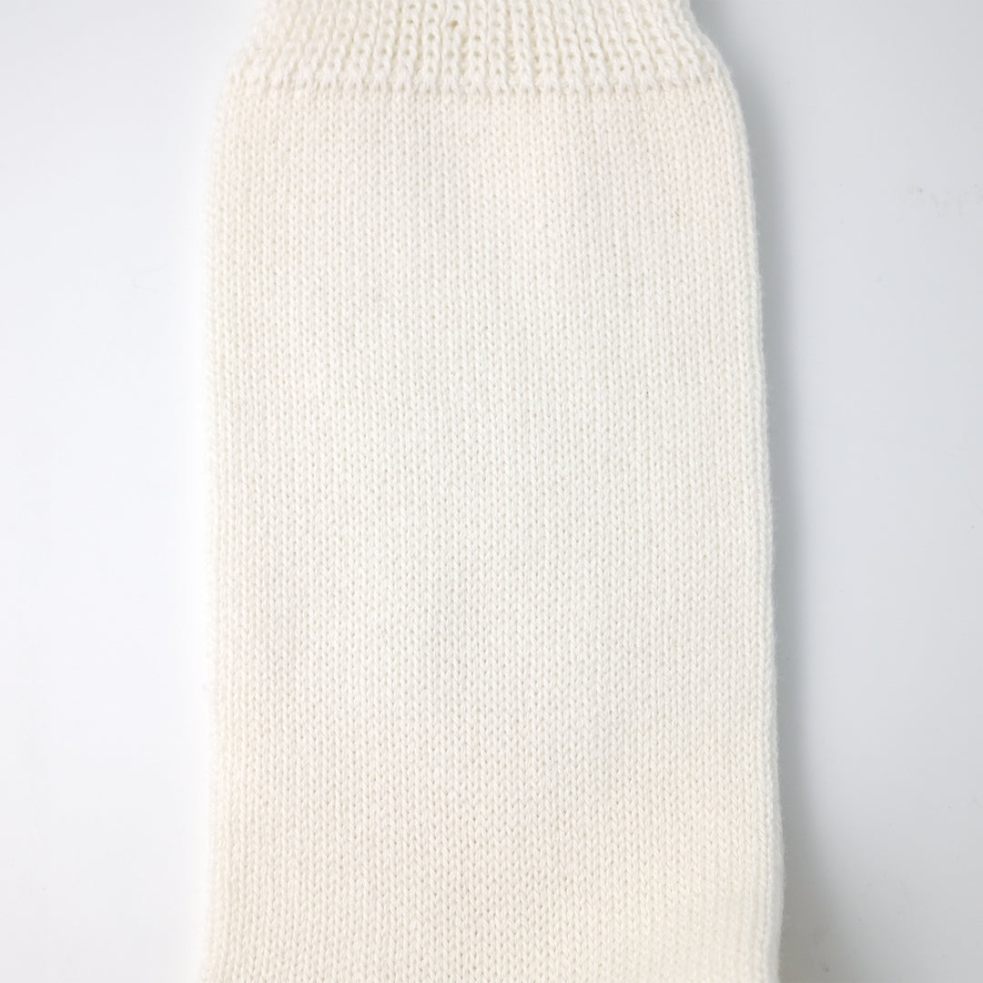 【WOMENS】PLAIN FLAT SOCKS WHITE