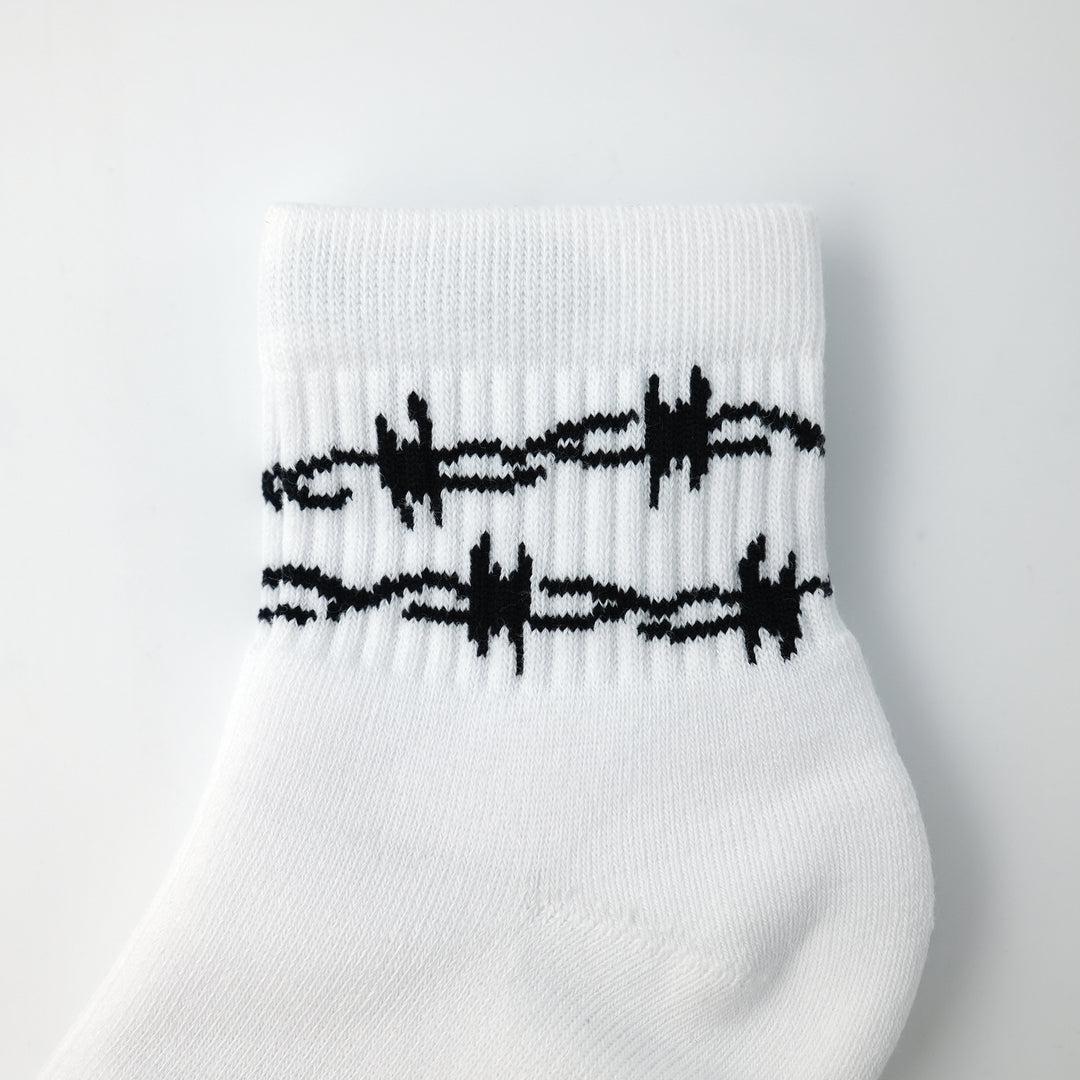 BARBWIRE HALF SOCK WHITE