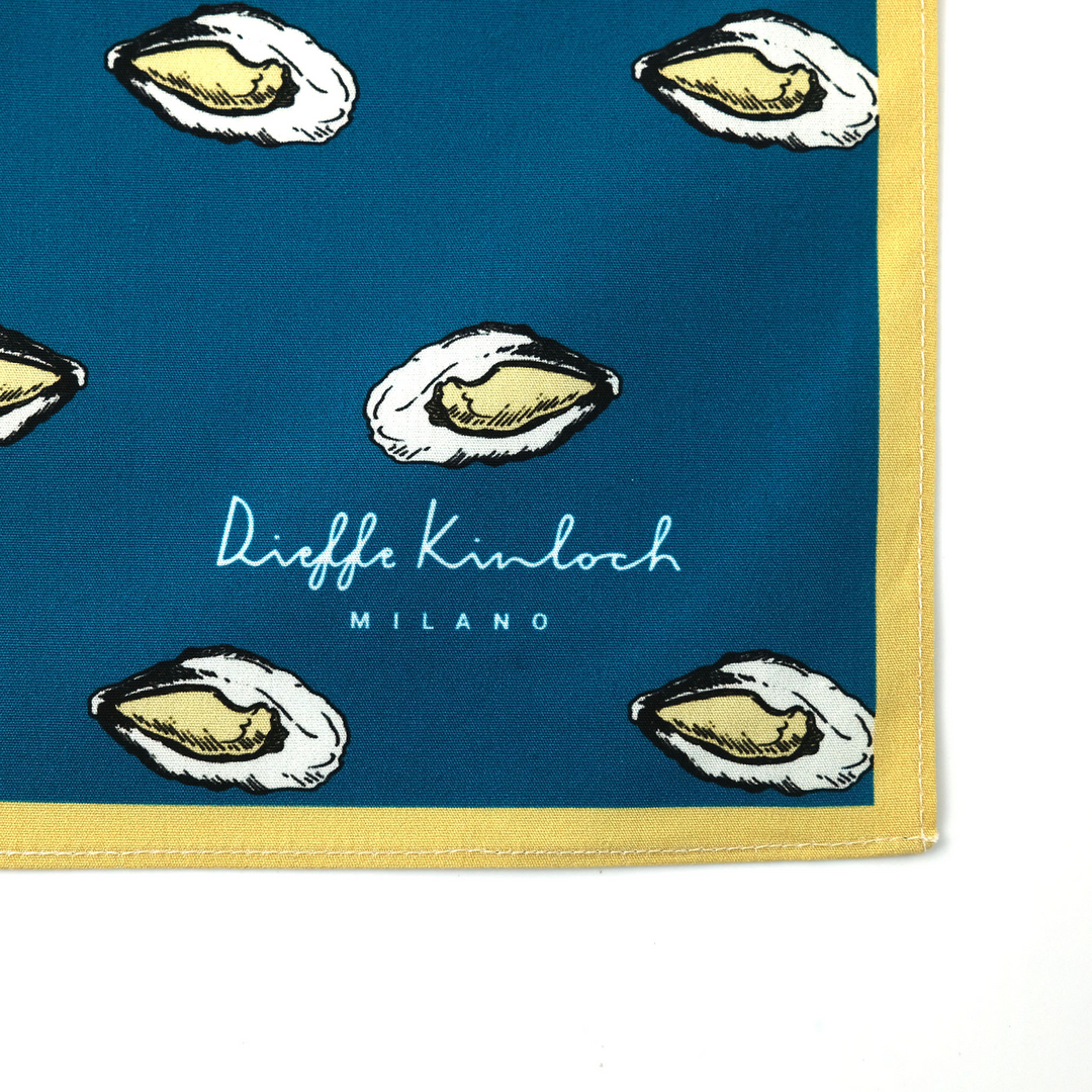 PARIS "OSTRICHE E CHAMPAGNE" コットン ハンカチーフ（クラシック） DARK BLUE
