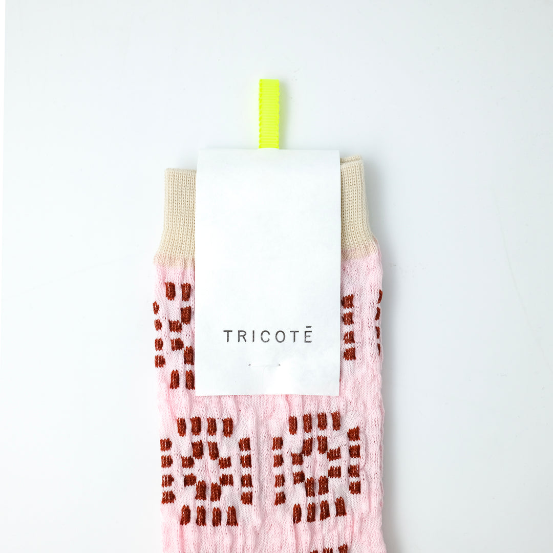 CROCHET PATTERNED BUMPY SOCKS PINK