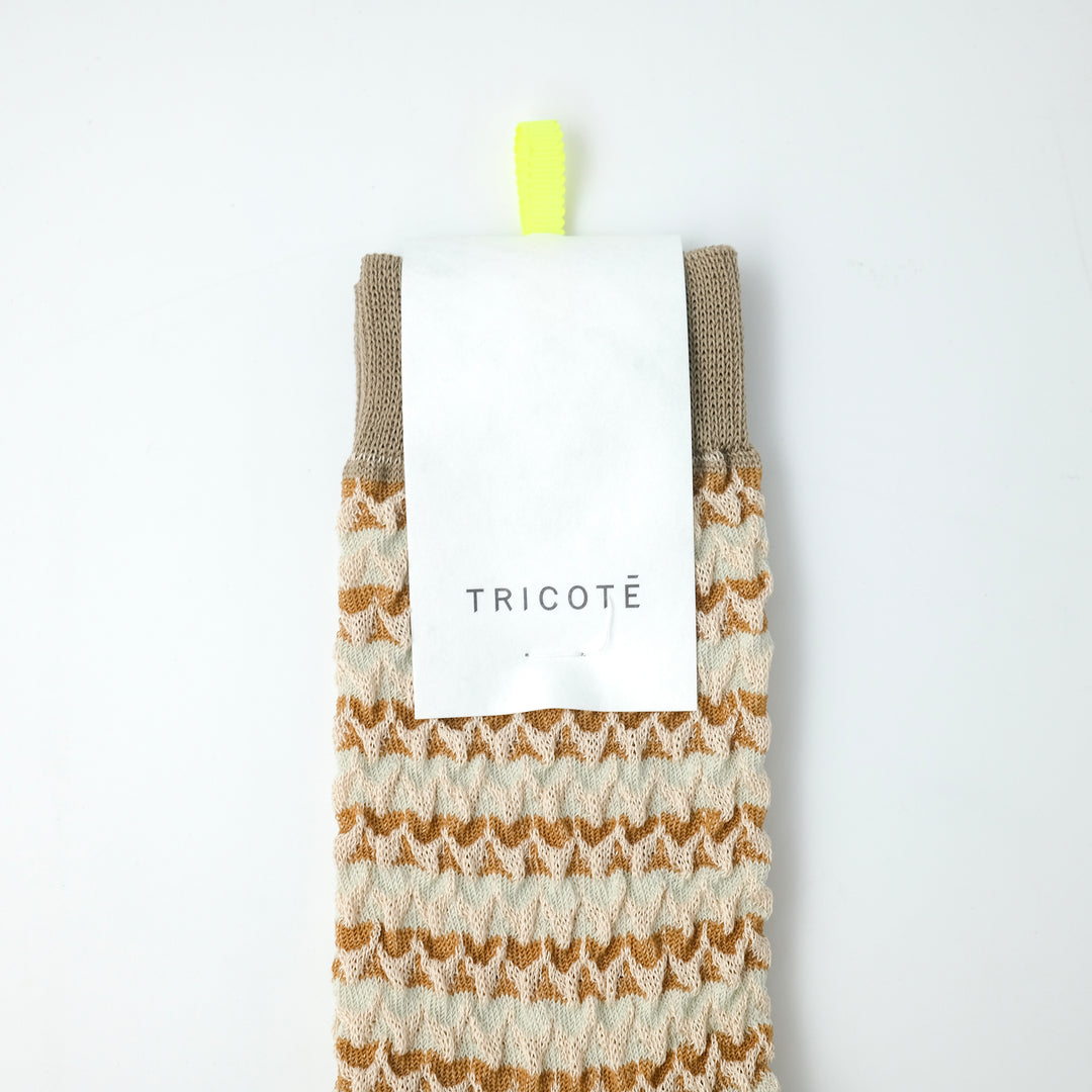 WAVE BORDER BUMPY SOCKS BROWN