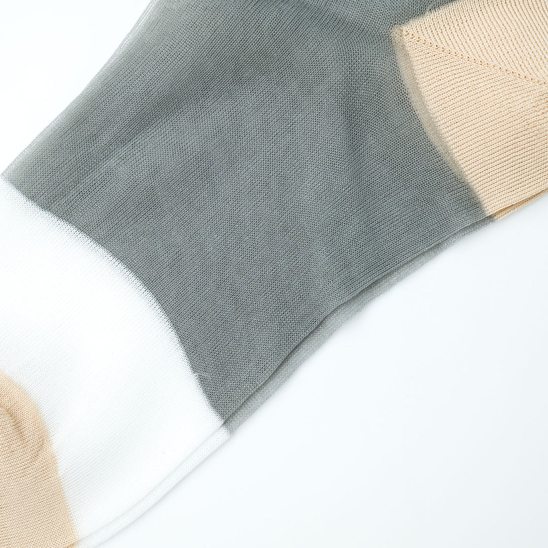 SHEER BOREDER SOCKS GRAY