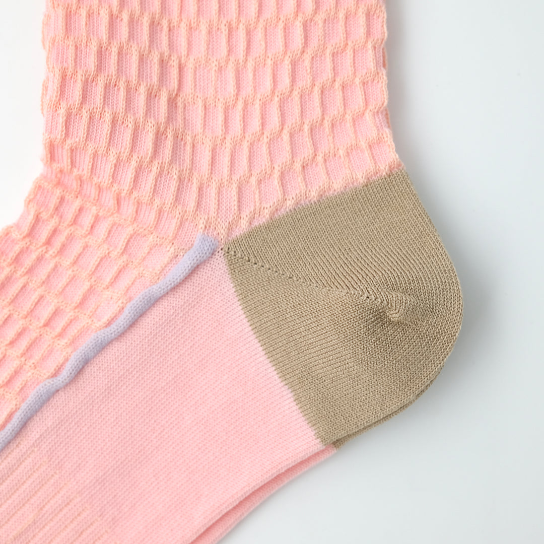 BUMPY FRILLED RIM DOT PETTERN SOCKS PINK