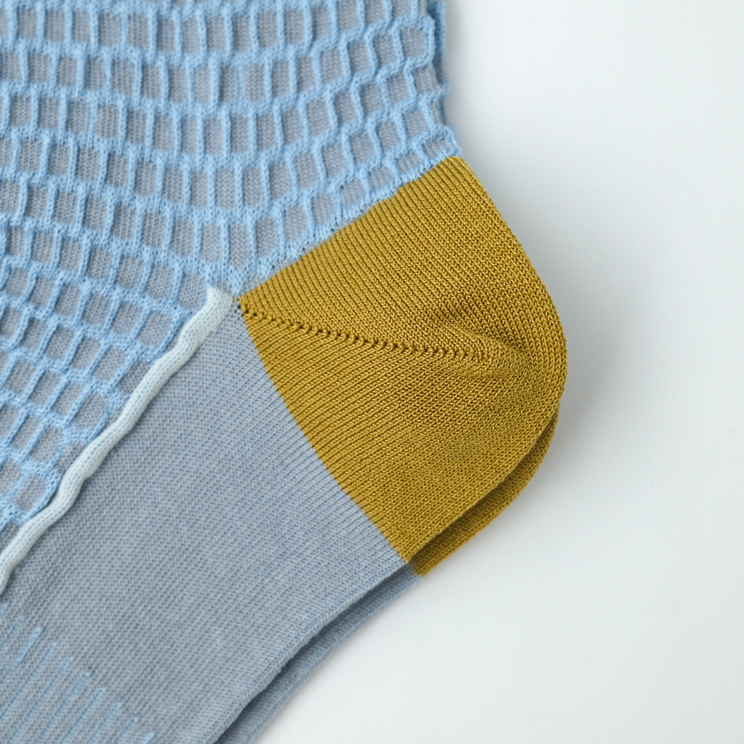BUMPY FRILLED RIM DOT PETTERN SOCKS BLUE