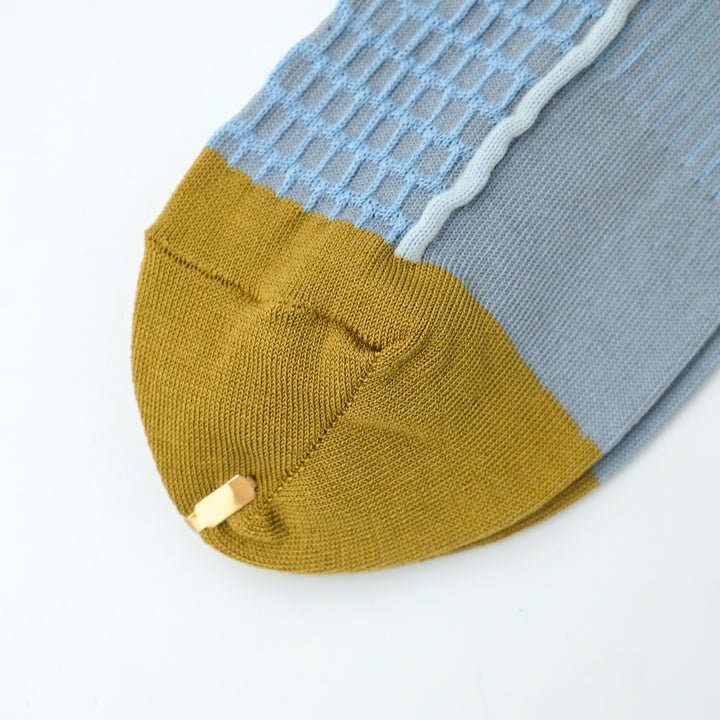 BUMPY FRILLED RIM DOT PETTERN SOCKS BLUE