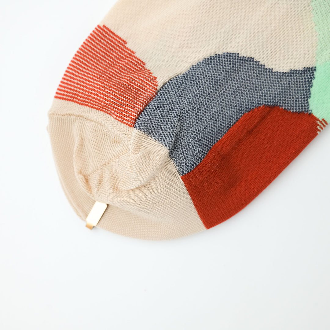 LAYER LINE SOCKS BEIGE