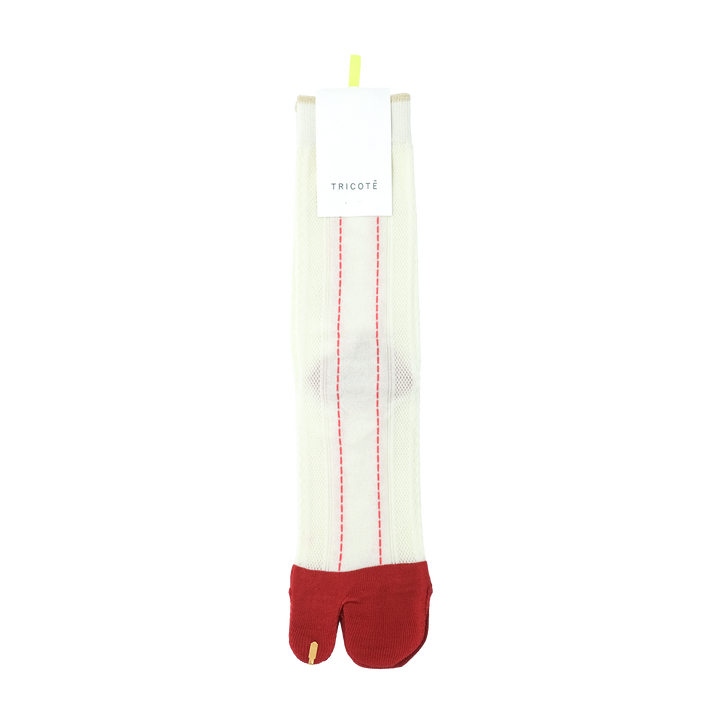 LACE PATTERN TABI SOCKS RED