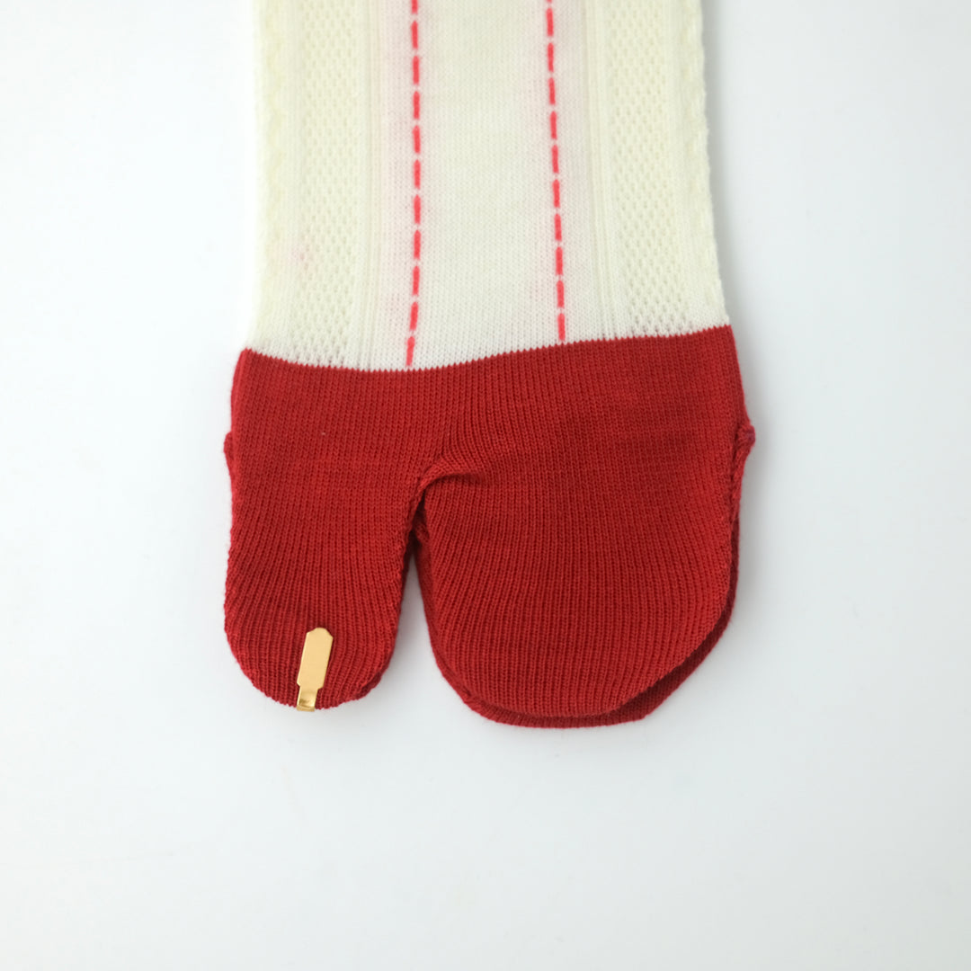 LACE PATTERN TABI SOCKS RED