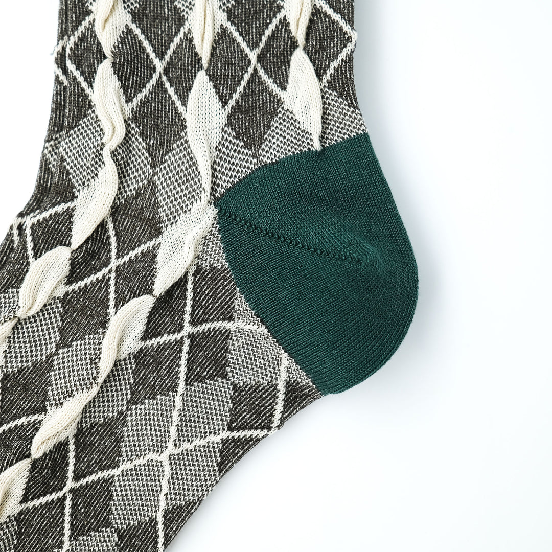 BUMPY ARGYLE SOCKS BROWN