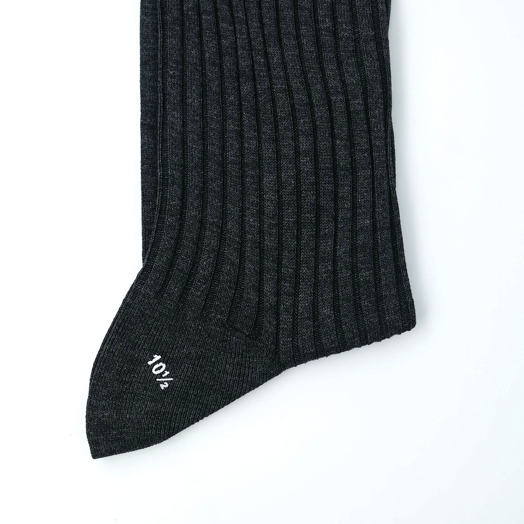【MENS】FINE GAUGE RIB SOCKS CHARCOAL