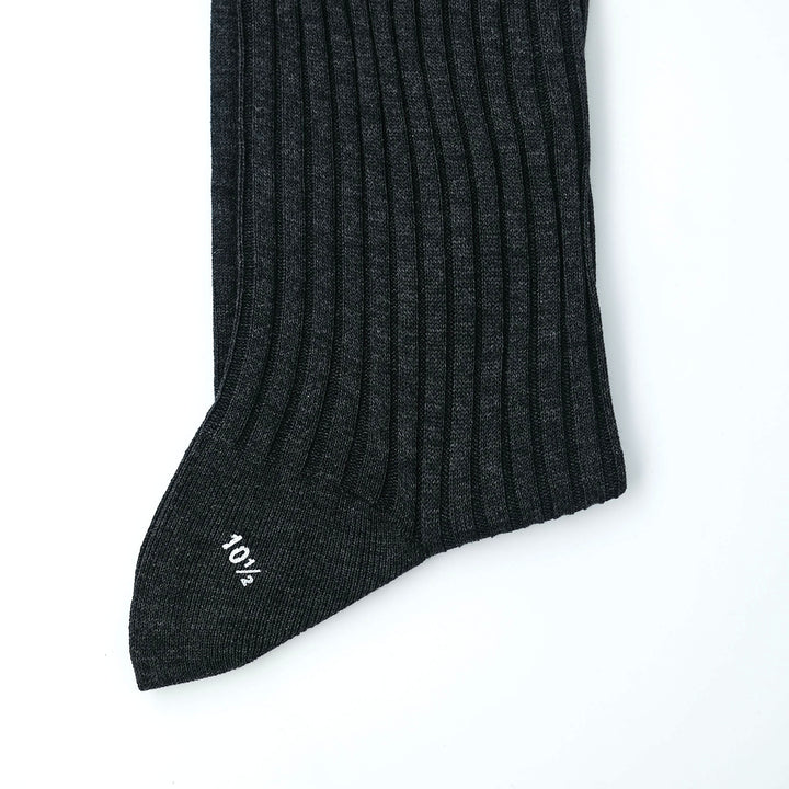 【MENS】FINE GAUGE RIB SOCKS CHARCOAL