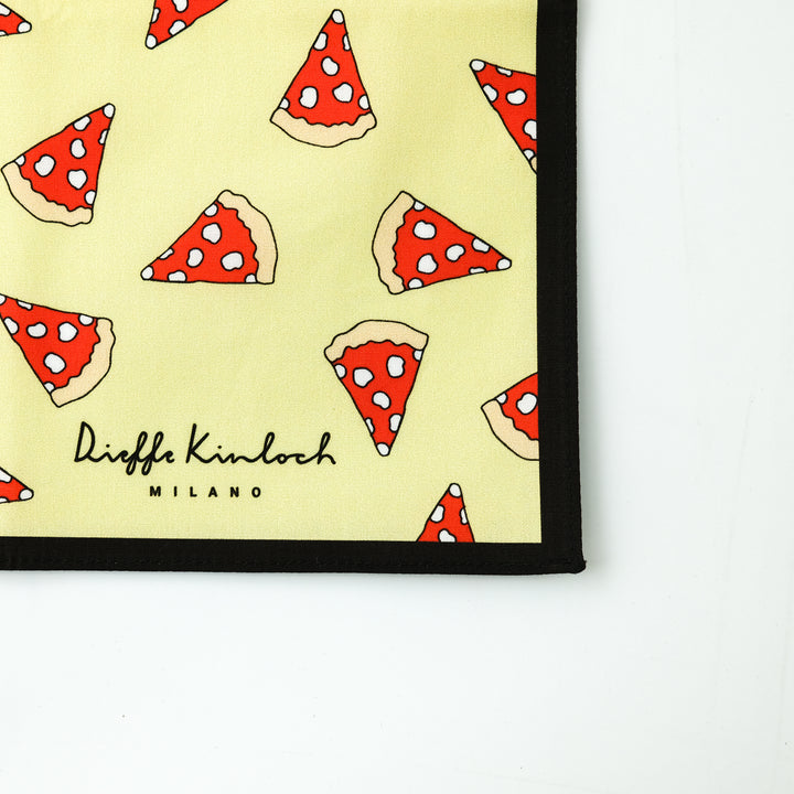 NAPOLI "PIZZA ALL OVER" コットンハンカチーフ (クラシック)  YELLOW×BROWN