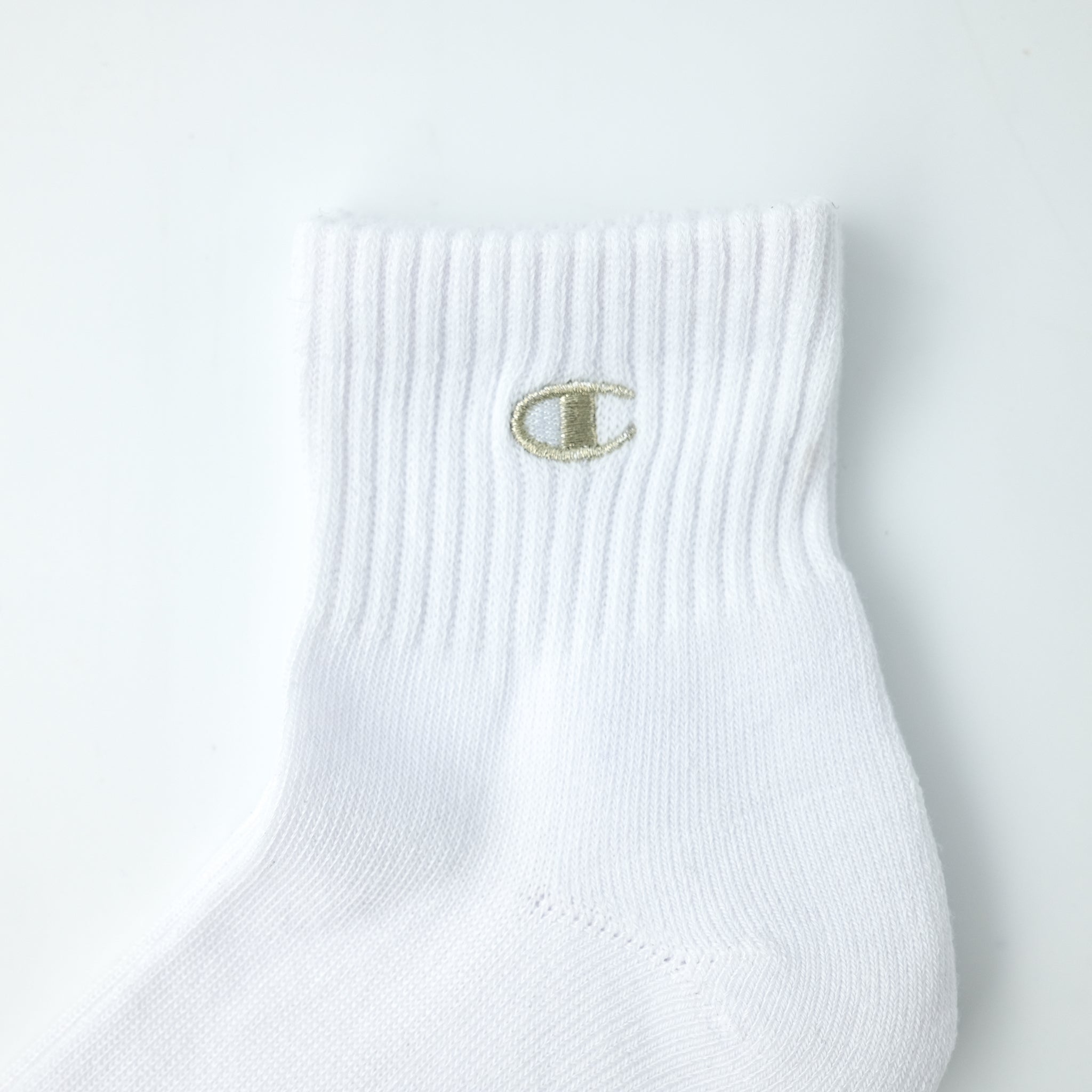 ハーフパイル】クォーターレングスソックス 金刺繍 3PACK WHITE（C1