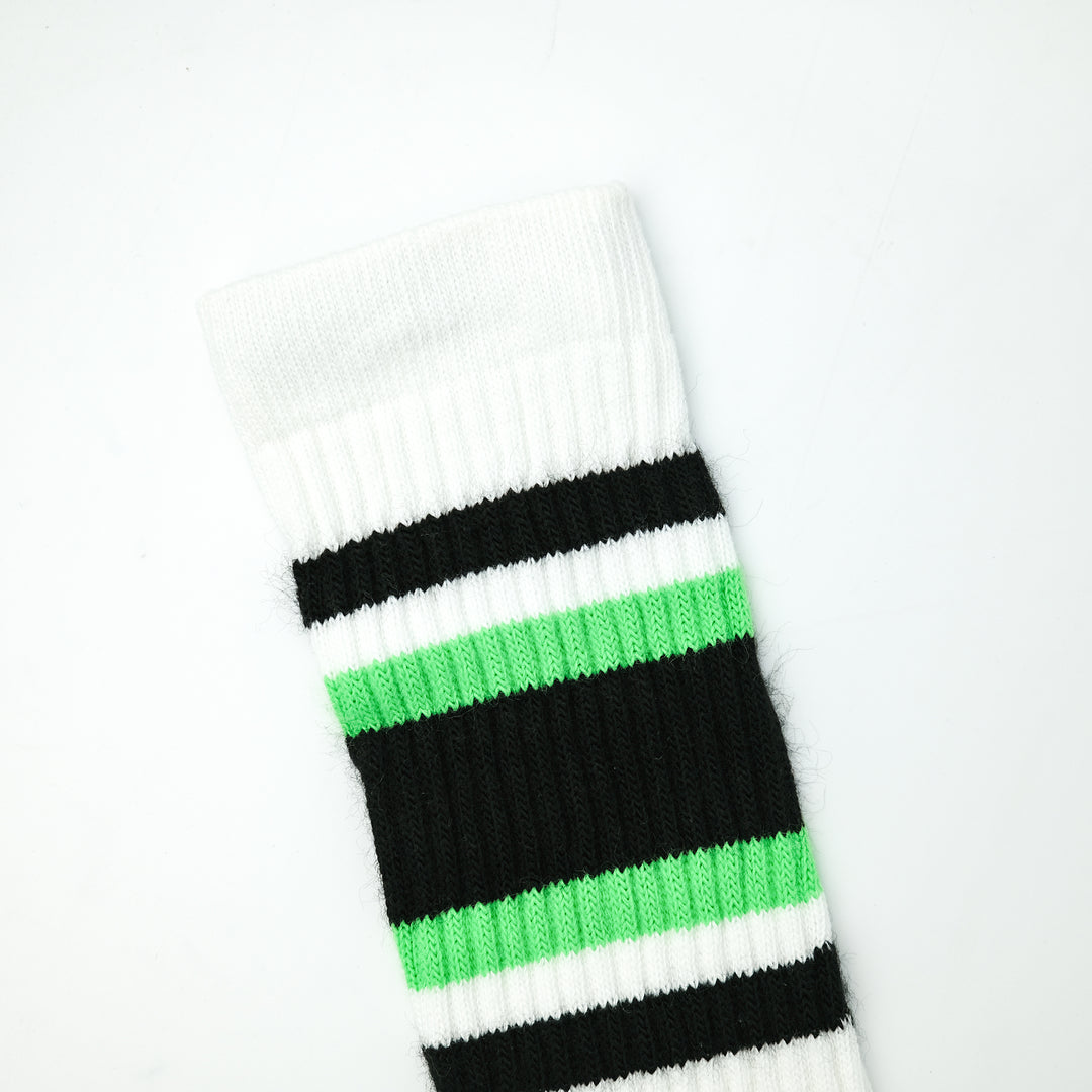 19インチ ラインチューブソックス  BLACK/NEON GREEN STYLE4(ONE SIZE / BLACK/NEON GREEN)
