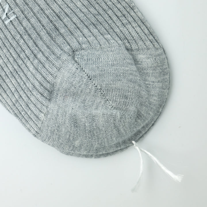 【WOMENS】THIN RIB SOCKS LIGHT GRAY