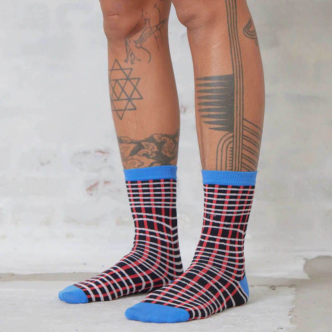 Loose Grid Femme Socks RED PINK BLUE GRID