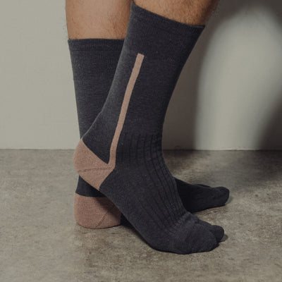 SIDE LINE SOCKS MENS D.GREY
