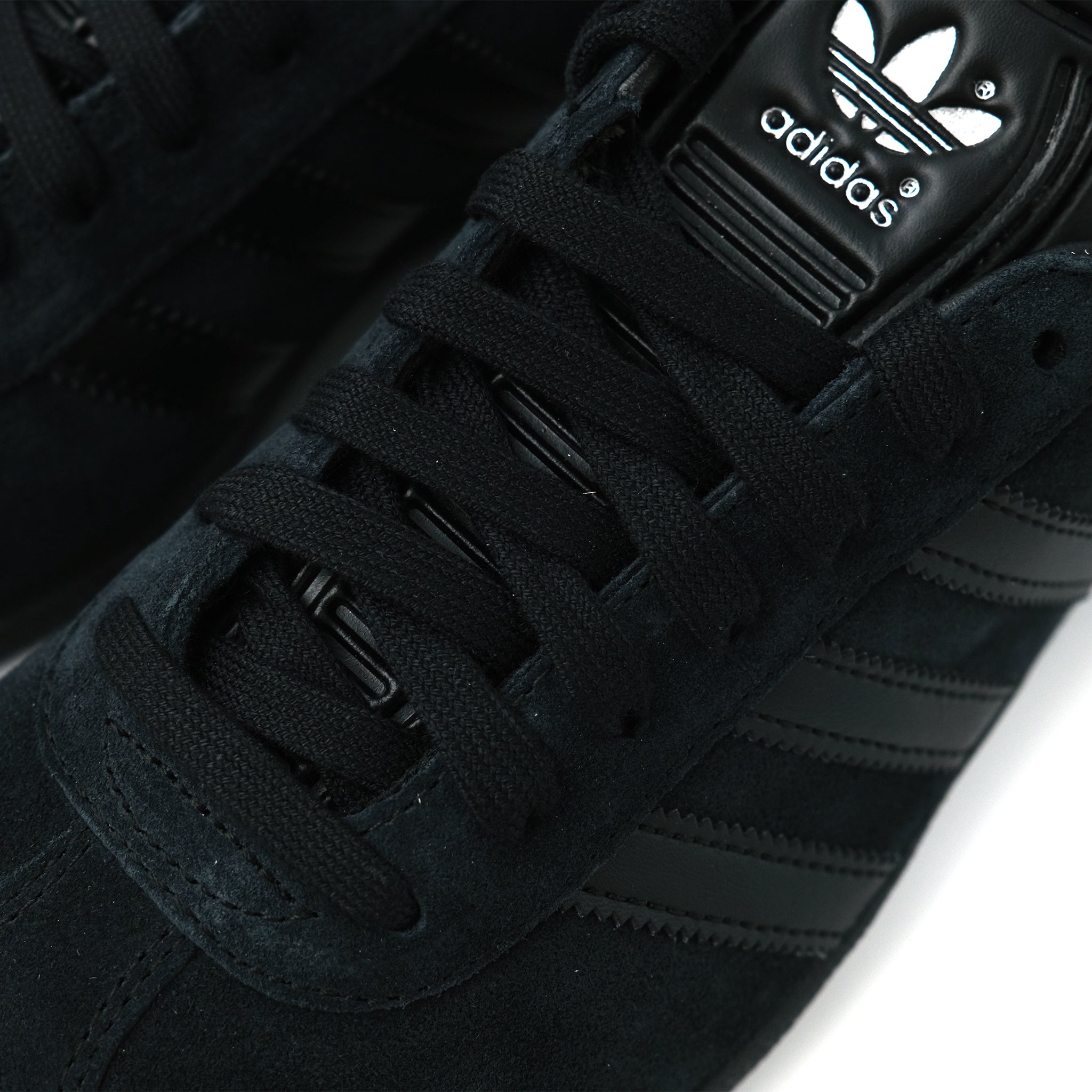 adidas Originals ガゼル / GAZELLE ALL BLACK/SILVER METALLIC