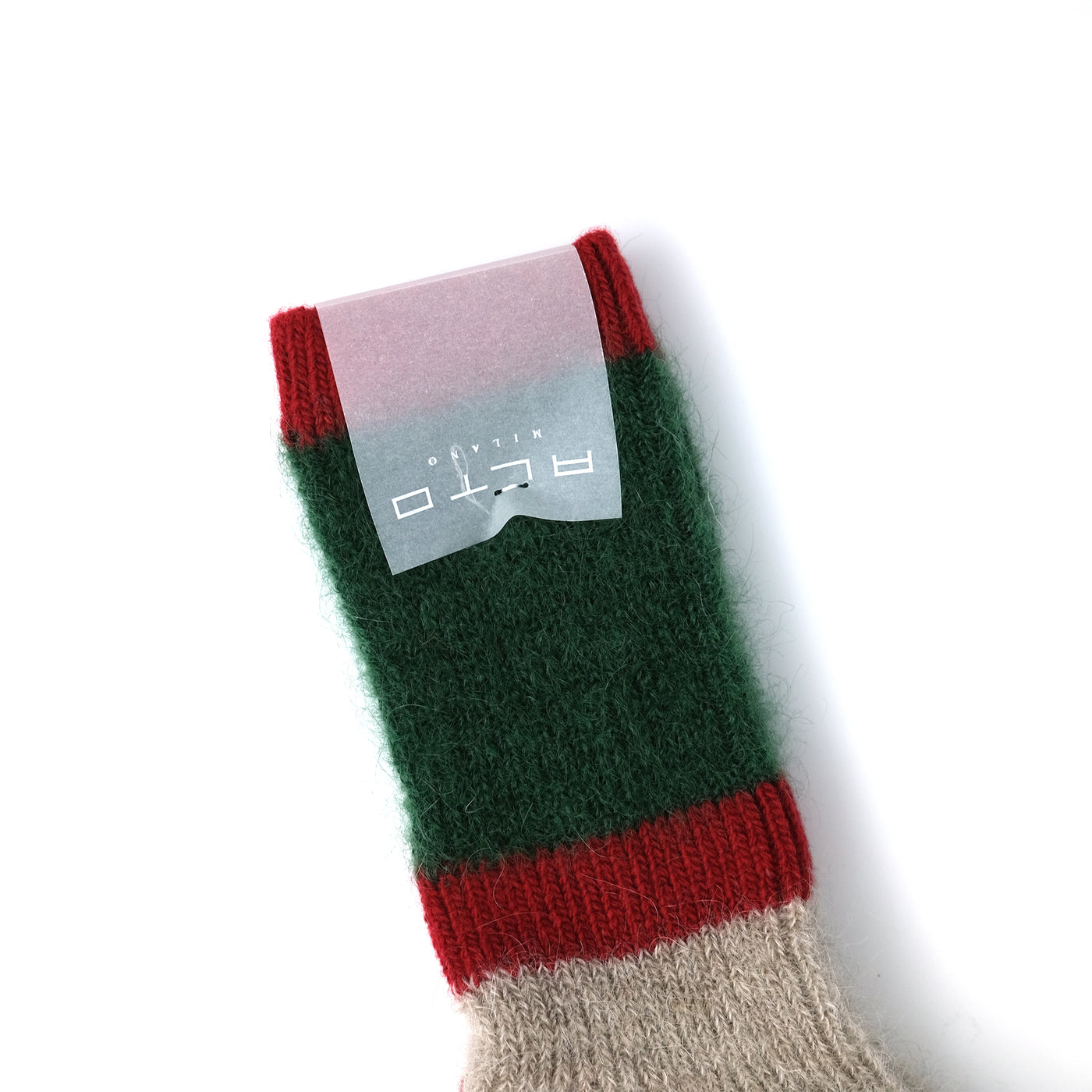 CLARA SHORT WOMENS SOCKS RED×GREEN