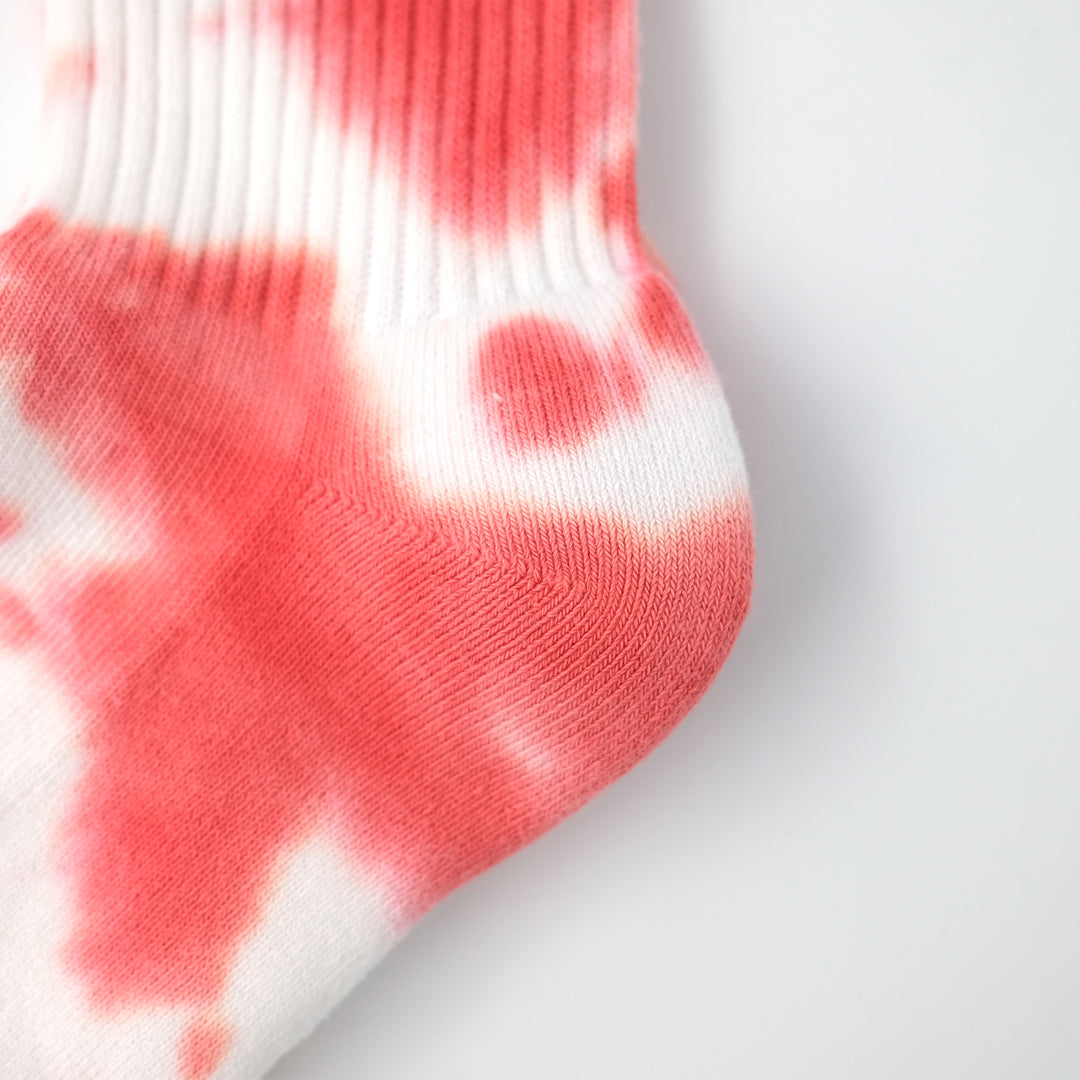 BADGE LOGO TIE DYE SOCKS RED