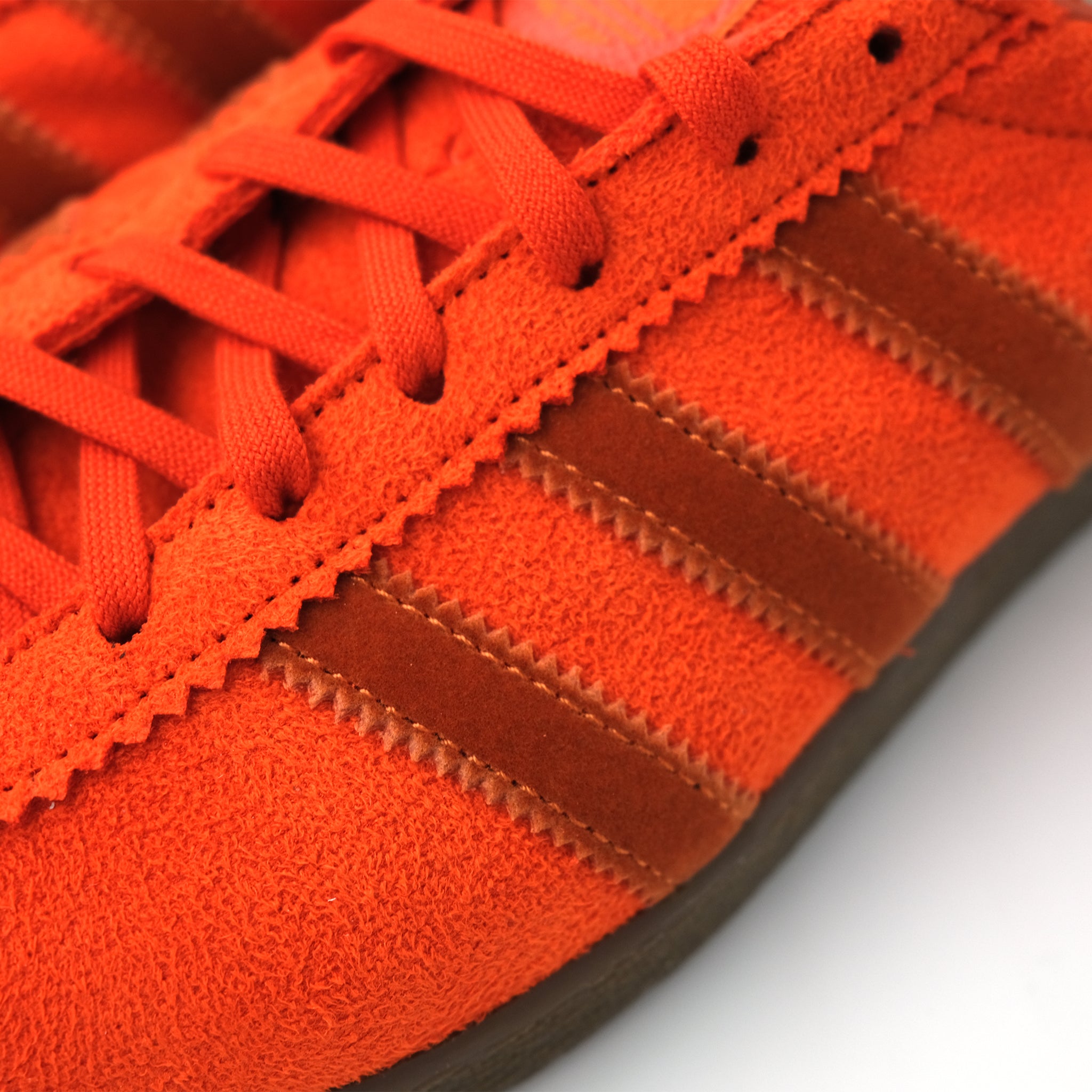 adidas Originals タバコ グルーエン / TOBACCO GRUEN ORANGE