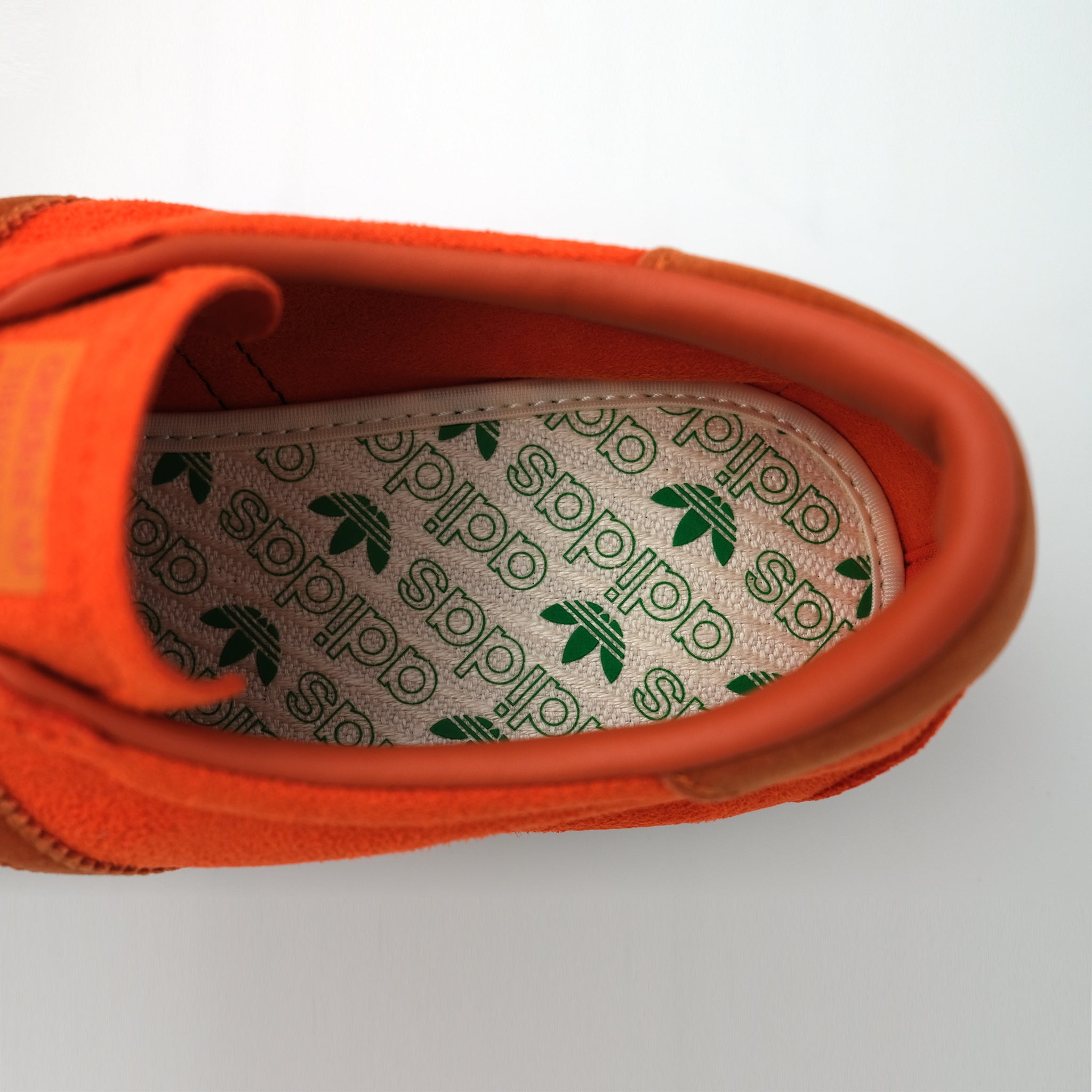 【Orange】TOBACCO GRUEN / 26.5 新品 adidas-originals-gx6939-1-