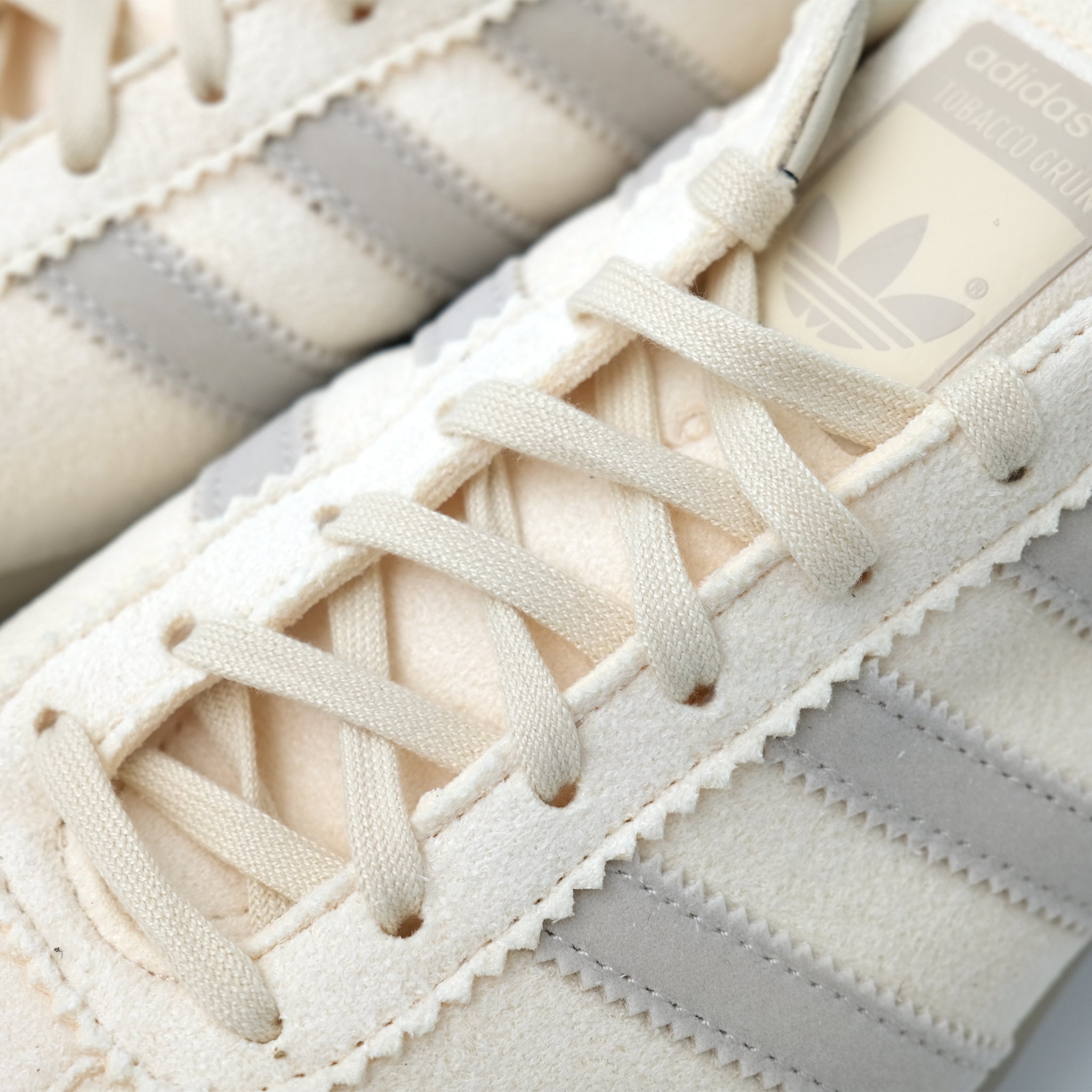 adidas Originals タバコ グルーエン / TOBACCO GRUEN CREAM WHITE