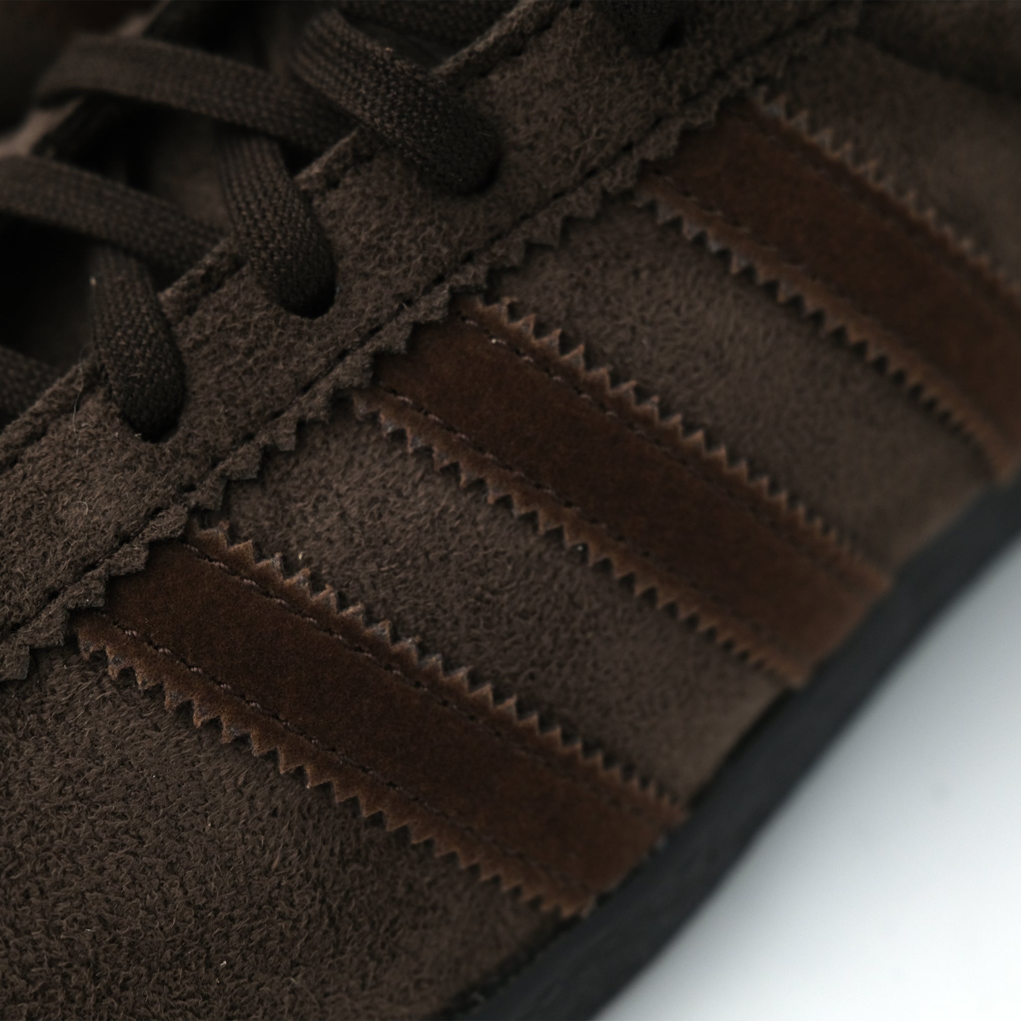 adidas Originals タバコ グルーエン / TOBACCO GRUEN DARK BROWN