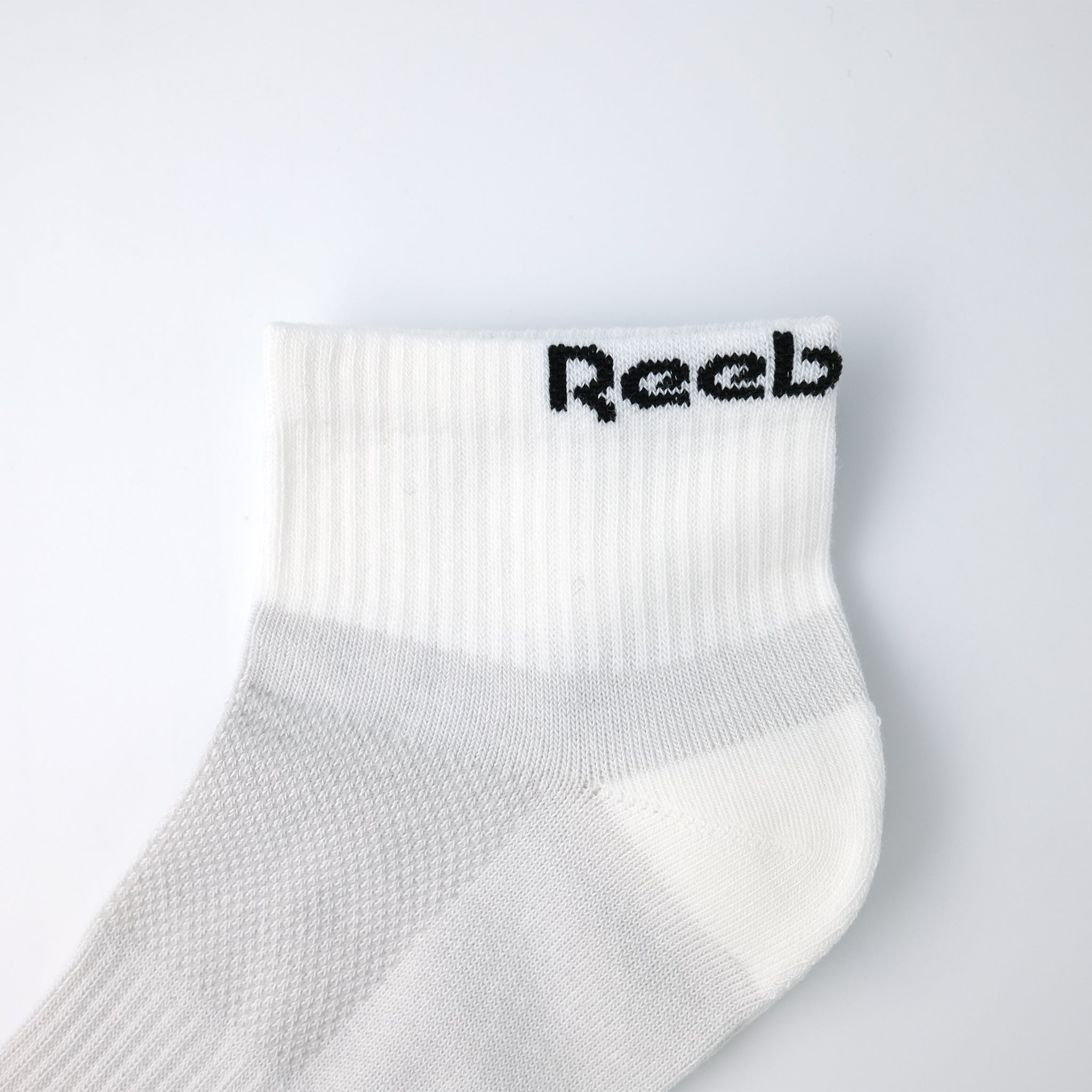 Reebok（リーボック）のソックス・スニーカー – SOCKSTORE™